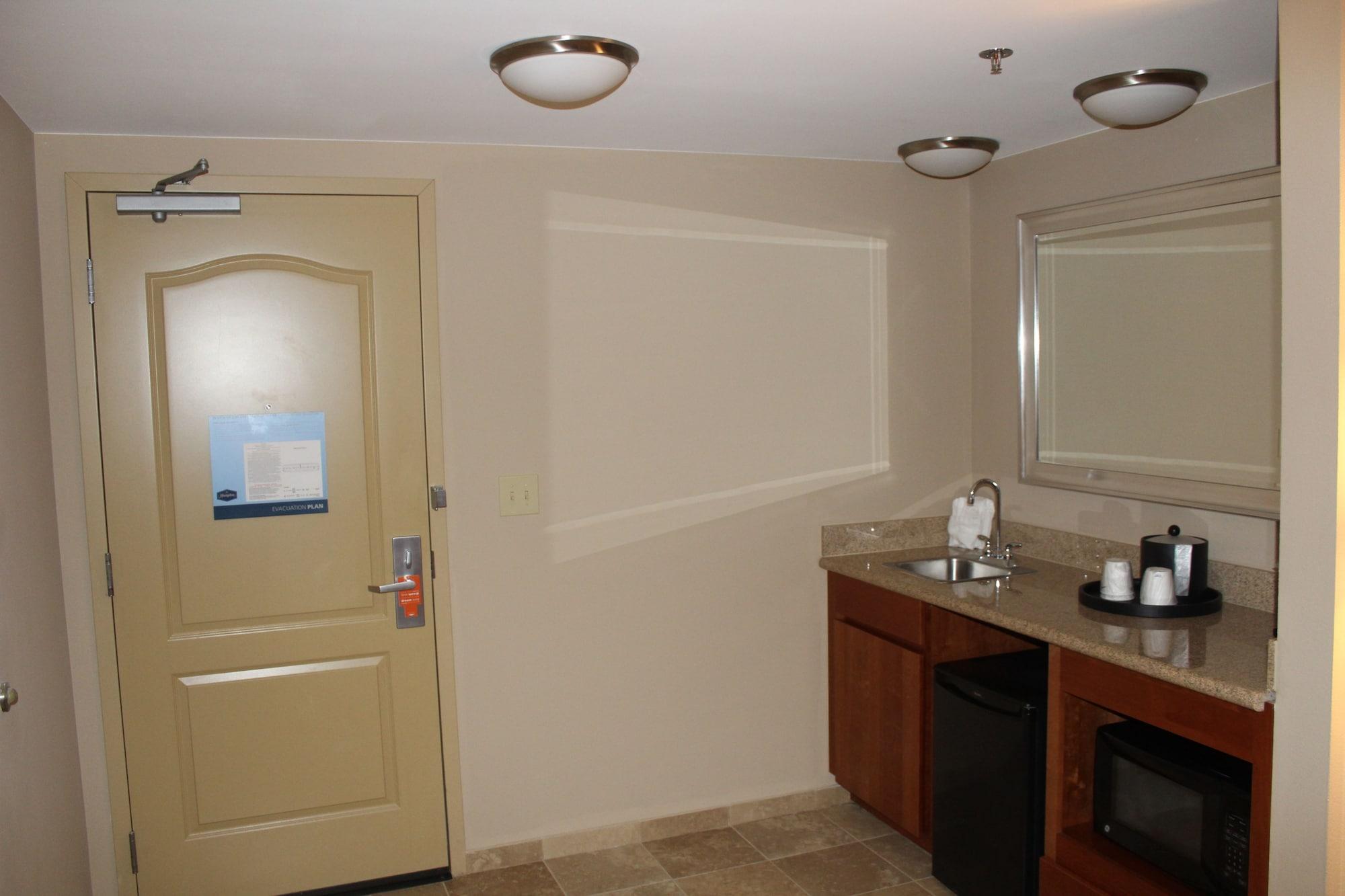 Hampton Inn Gloucester Extérieur photo