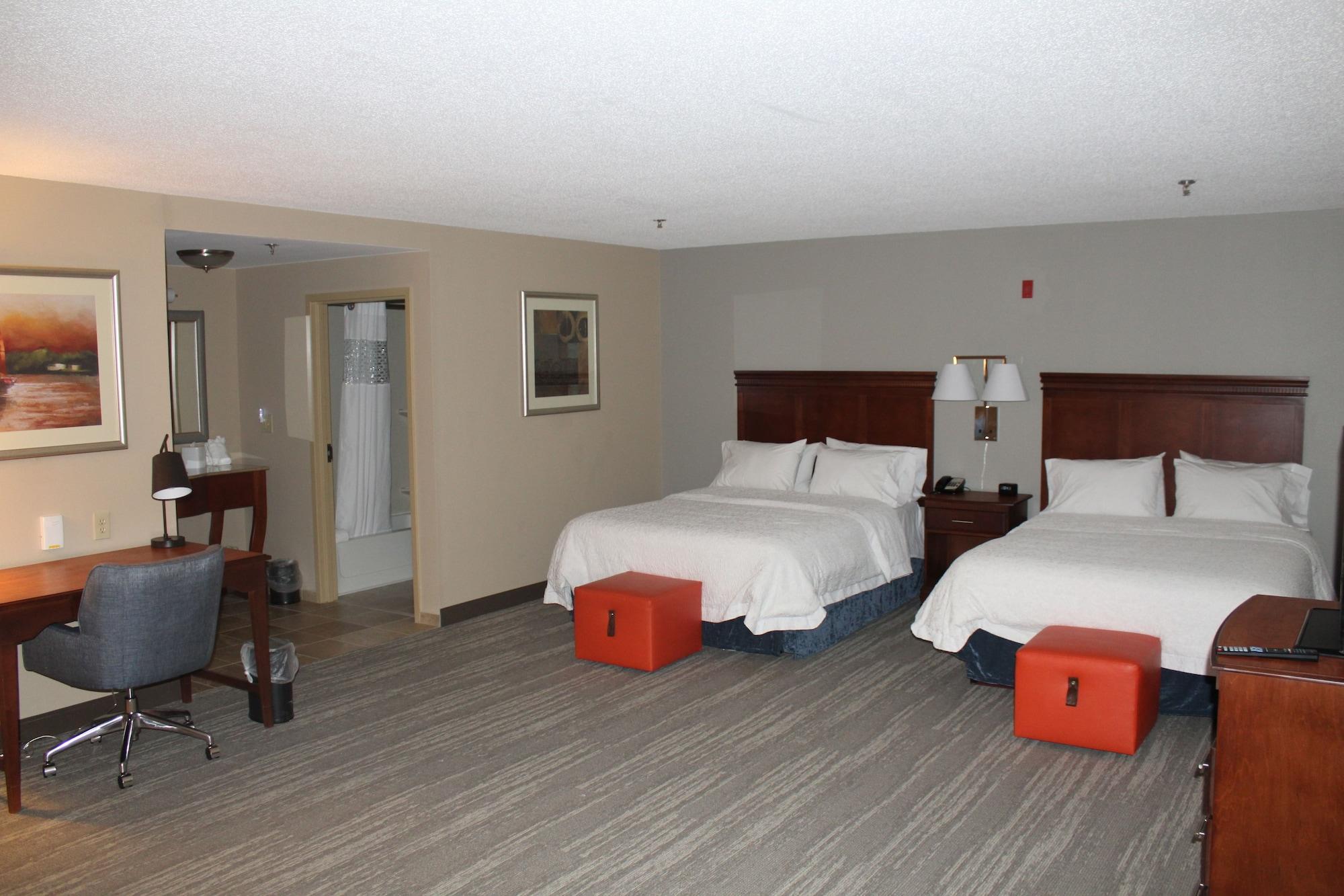 Hampton Inn Gloucester Extérieur photo