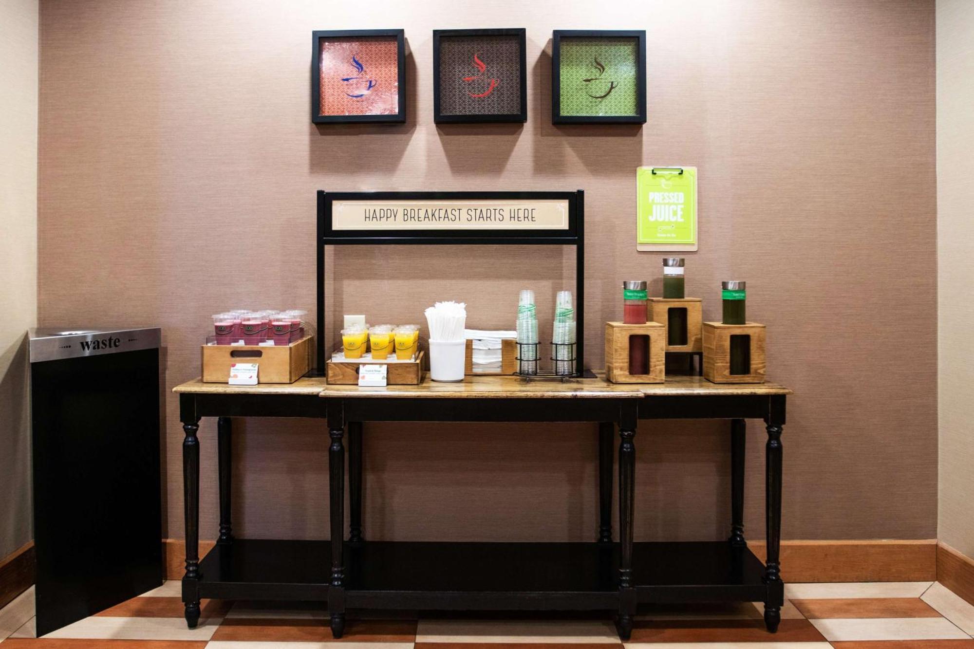 Hampton Inn Gloucester Extérieur photo